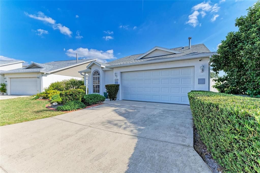 For Rent: $2,700 (3 beds, 2 baths, 1677 Square Feet)