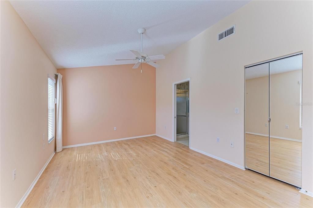 For Rent: $2,700 (3 beds, 2 baths, 1677 Square Feet)