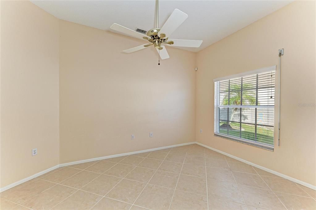 For Rent: $2,700 (3 beds, 2 baths, 1677 Square Feet)