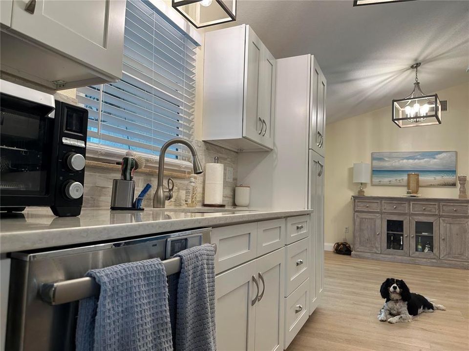 For Sale: $265,018 (3 beds, 2 baths, 1427 Square Feet)