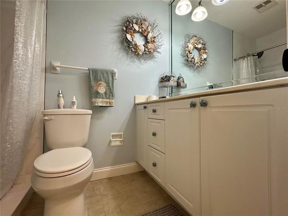 For Sale: $265,018 (3 beds, 2 baths, 1427 Square Feet)