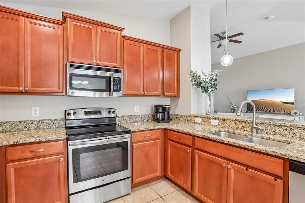En Venta: $317,000 (3 camas, 2 baños, 1676 Pies cuadrados)