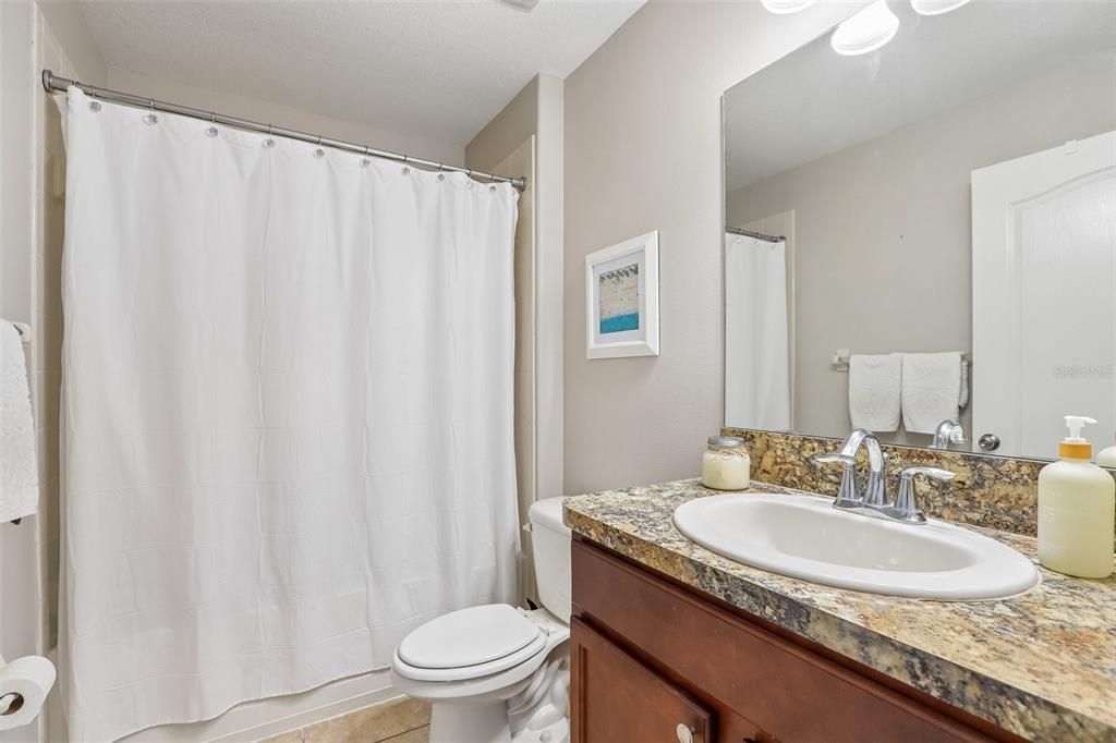 En Venta: $317,000 (3 camas, 2 baños, 1676 Pies cuadrados)