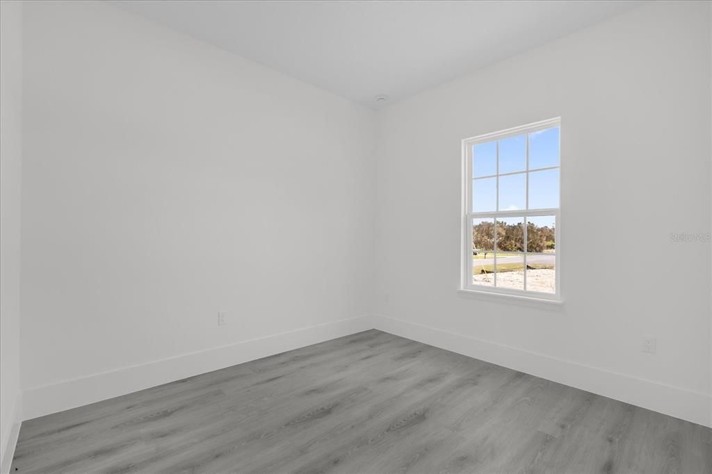 В аренду: $1,950 (4 спален, 2 ванн, 1774 Квадратных фут)