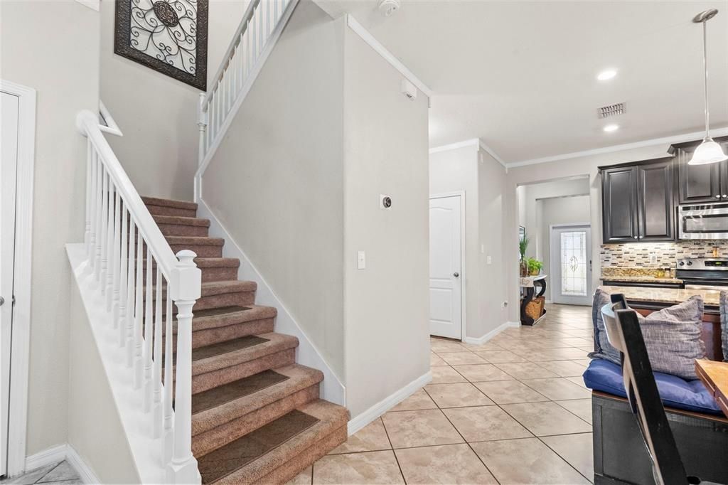 For Sale: $500,000 (5 beds, 3 baths, 3751 Square Feet)