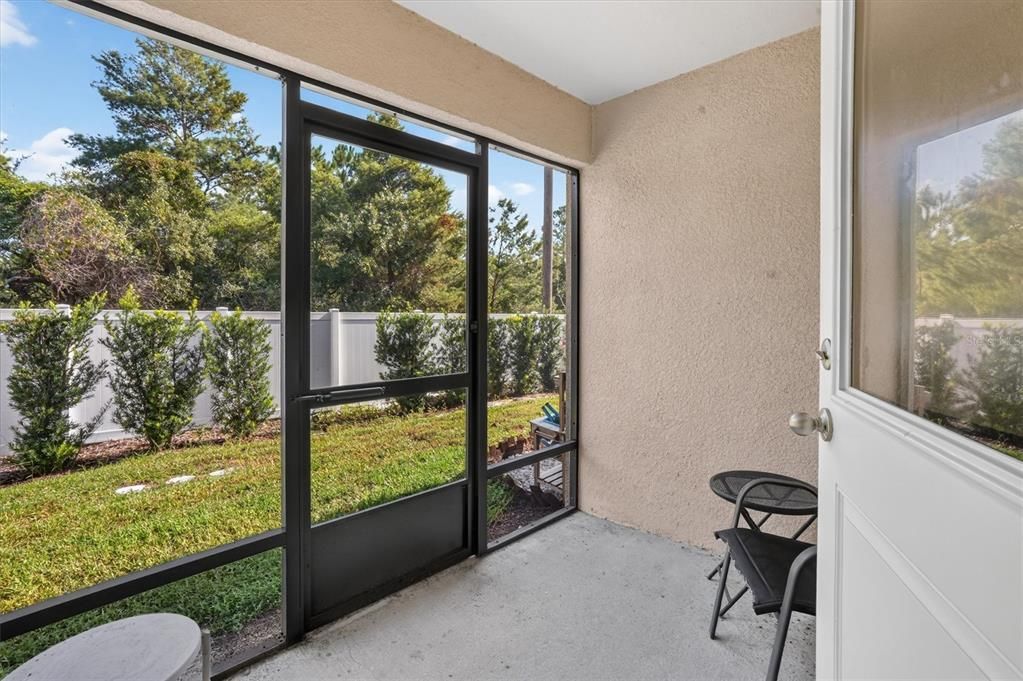 For Sale: $230,000 (2 beds, 2 baths, 1574 Square Feet)