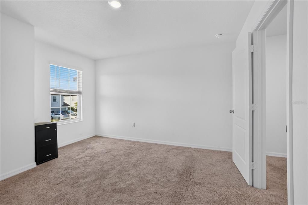 For Sale: $230,000 (2 beds, 2 baths, 1574 Square Feet)