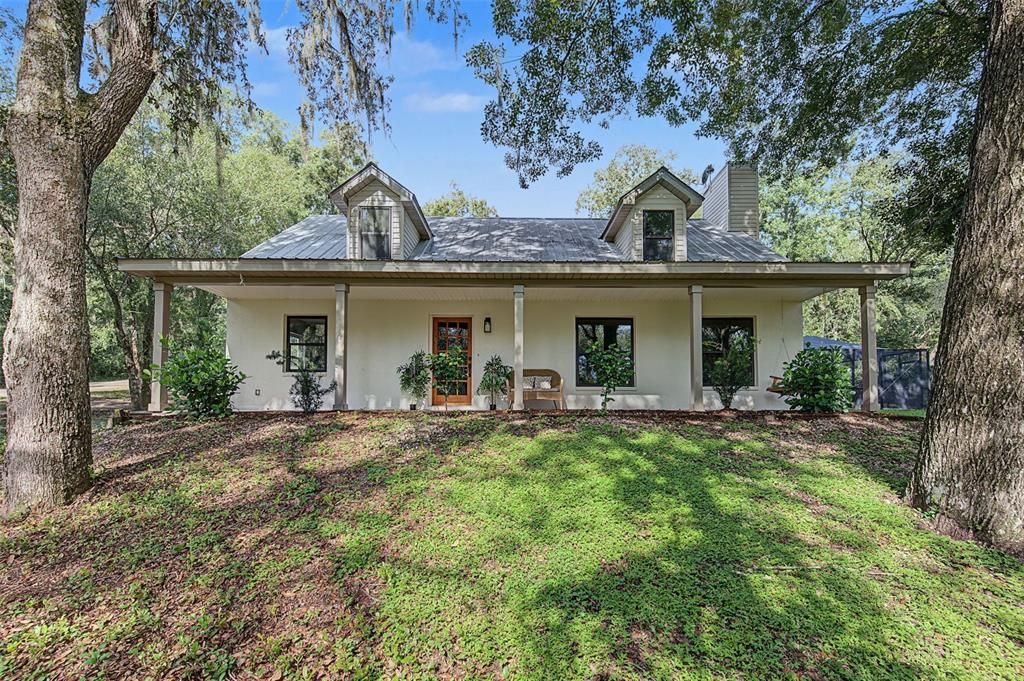 En Venta: $599,000 (4 camas, 2 baños, 2310 Pies cuadrados)