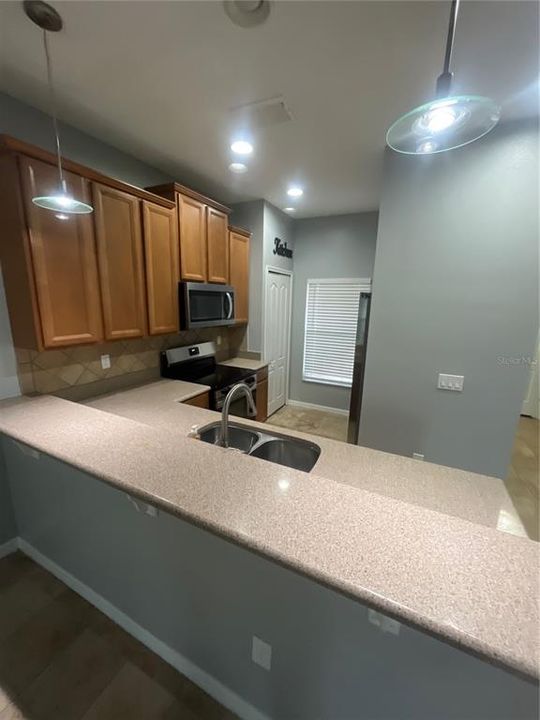 В аренду: $1,750 (3 спален, 2 ванн, 1256 Квадратных фут)