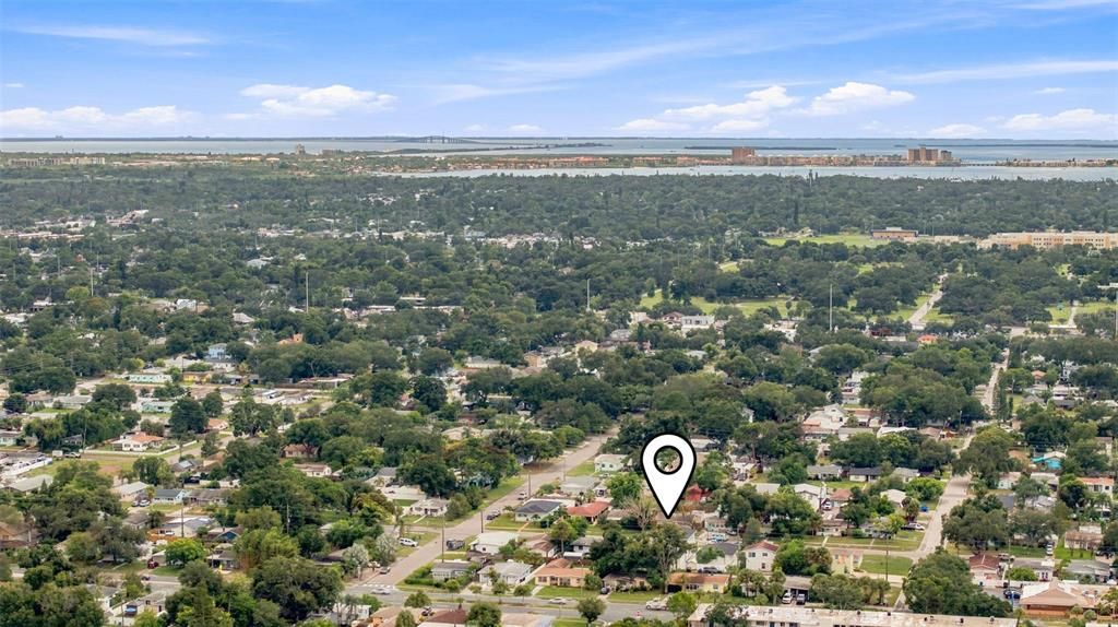 En Venta: $799,990 (5 camas, 4 baños, 2327 Pies cuadrados)