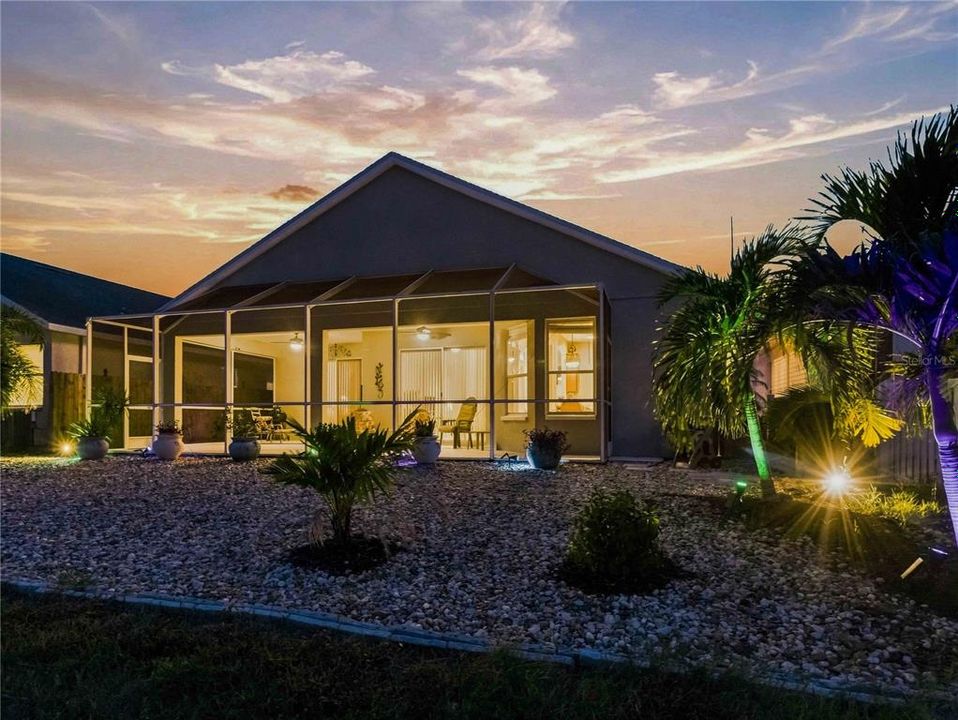 For Sale: $324,900 (3 beds, 2 baths, 1711 Square Feet)