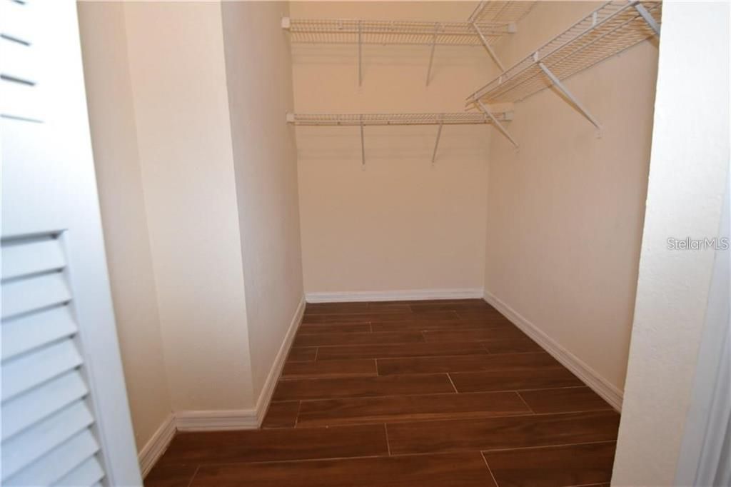 For Rent: $2,695 (2 beds, 2 baths, 1184 Square Feet)