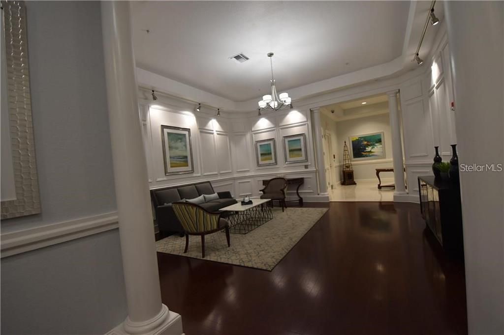 For Rent: $2,695 (2 beds, 2 baths, 1184 Square Feet)