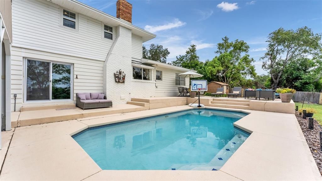 : $779,000 (4 camas, 3 baños, 3048 Pies cuadrados)