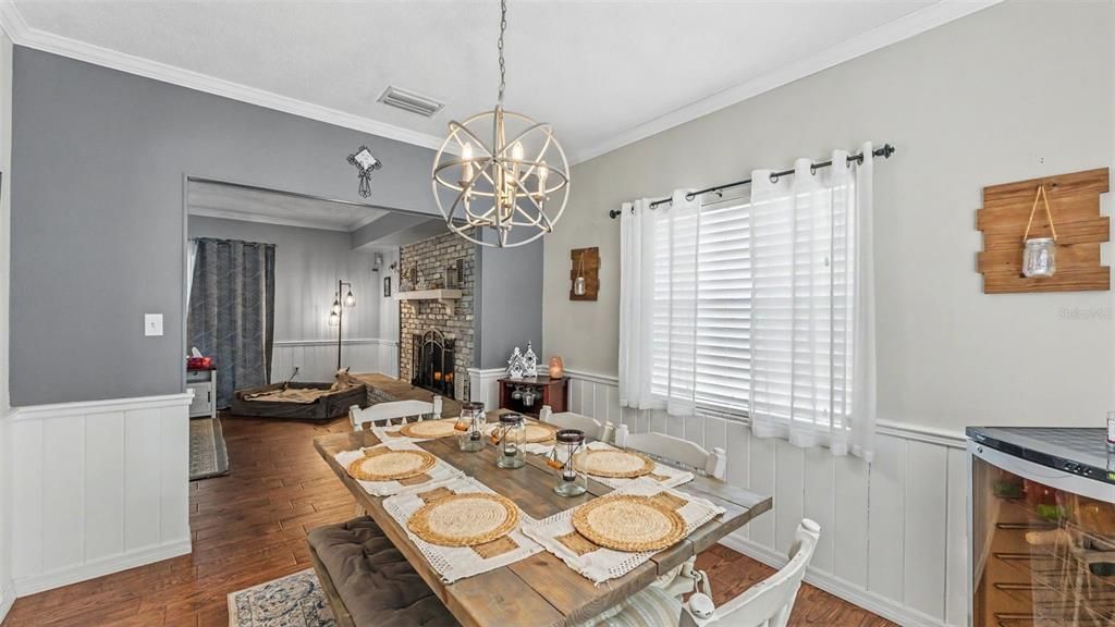 : $779,000 (4 camas, 3 baños, 3048 Pies cuadrados)