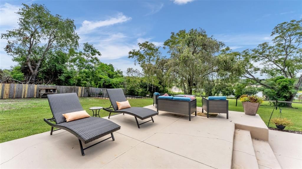: $779,000 (4 camas, 3 baños, 3048 Pies cuadrados)
