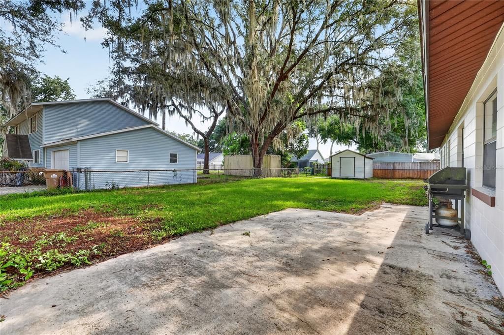 For Sale: $299,000 (3 beds, 2 baths, 1476 Square Feet)