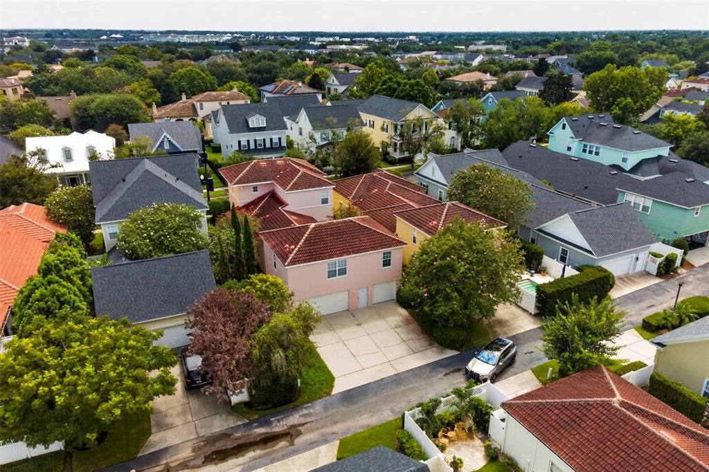 For Rent: $2,200 (1 beds, 1 baths, 864 Square Feet)