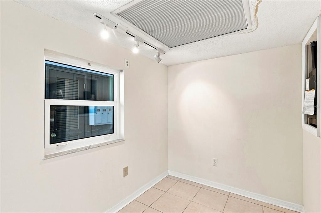 En Venta: $65,000 (1 camas, 1 baños, 952 Pies cuadrados)