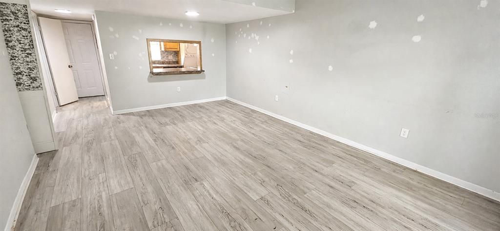 En Venta: $105,000 (2 camas, 1 baños, 952 Pies cuadrados)