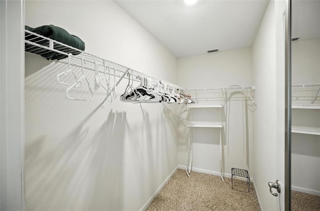 En Venta: $320,000 (3 camas, 2 baños, 1646 Pies cuadrados)