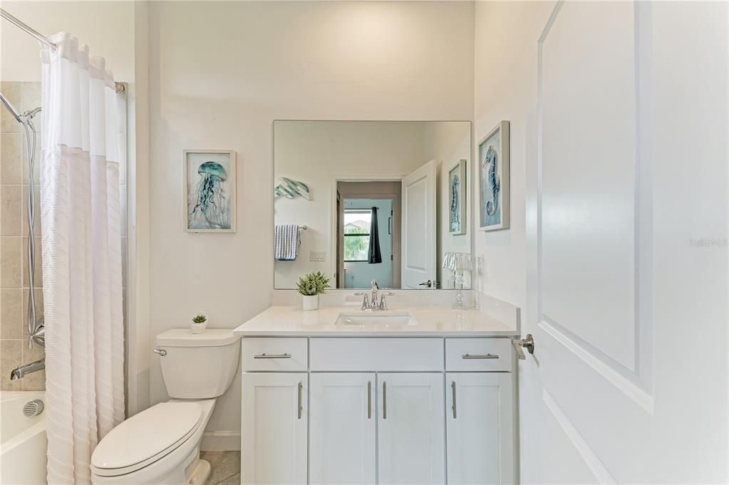 For Sale: $639,900 (3 beds, 3 baths, 2202 Square Feet)