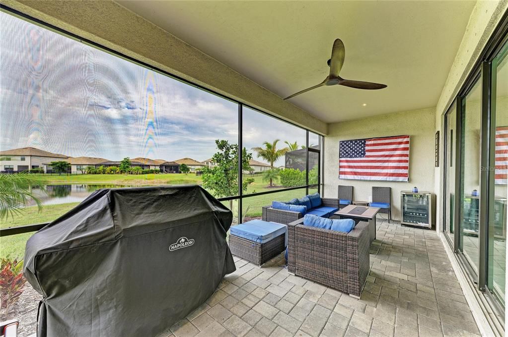 For Sale: $639,900 (3 beds, 3 baths, 2202 Square Feet)