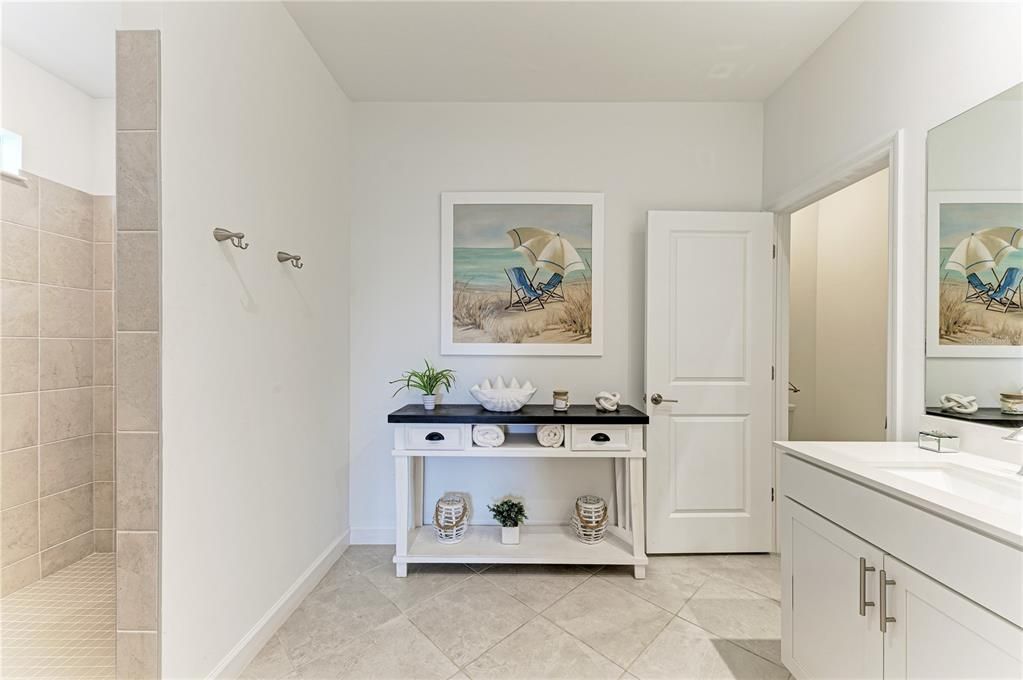 For Sale: $639,900 (3 beds, 3 baths, 2202 Square Feet)