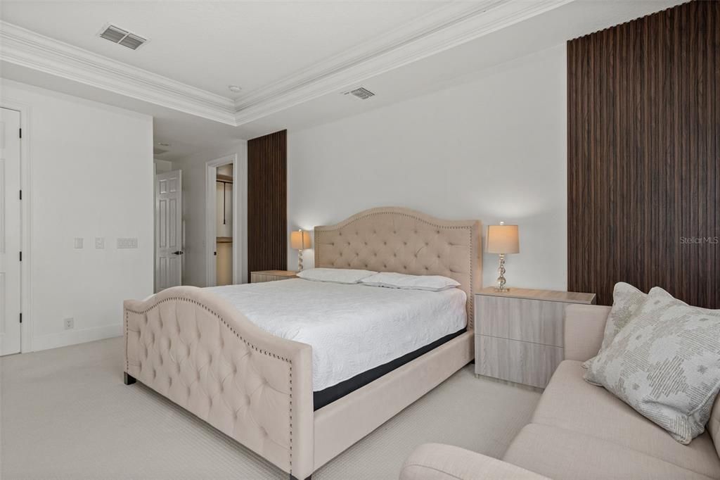 En Renta: $10,000 (5 camas, 4 baños, 3058 Pies cuadrados)