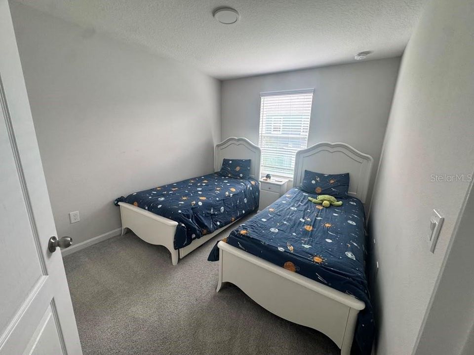 For Rent: $2,850 (3 beds, 2 baths, 1362 Square Feet)