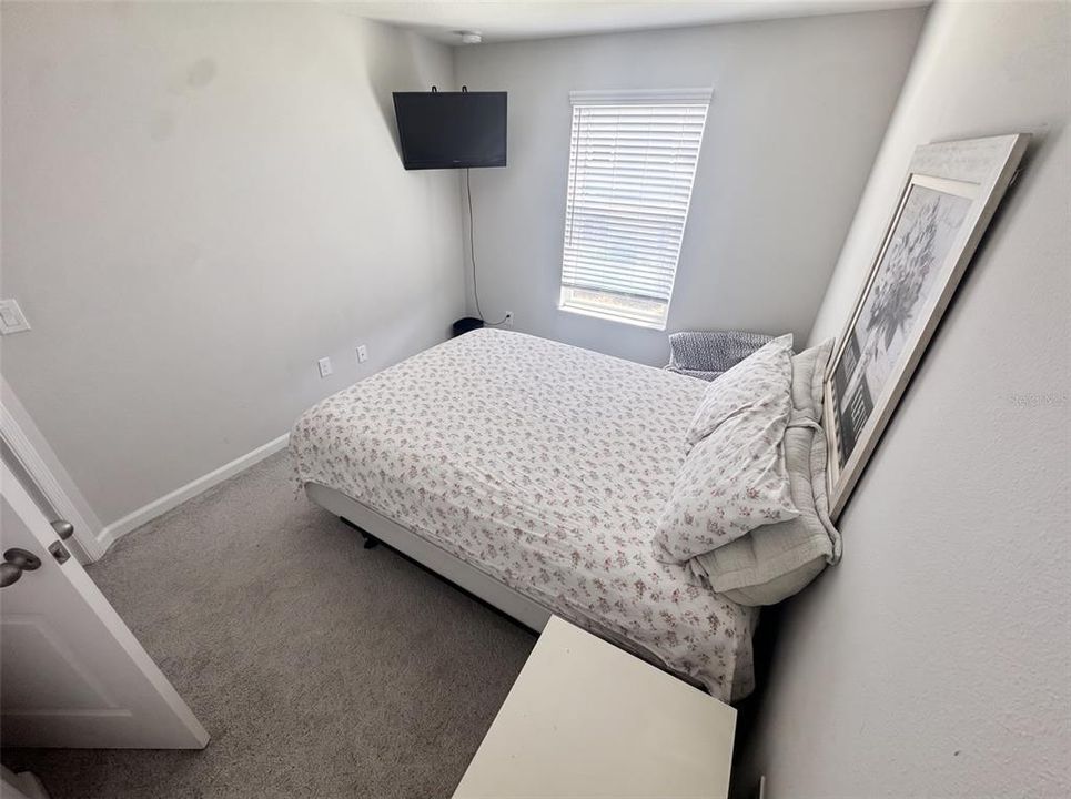 For Rent: $2,850 (3 beds, 2 baths, 1362 Square Feet)