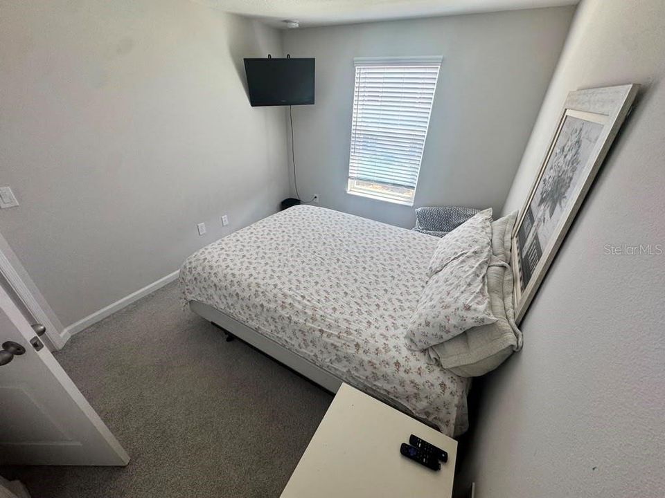 For Rent: $2,850 (3 beds, 2 baths, 1362 Square Feet)