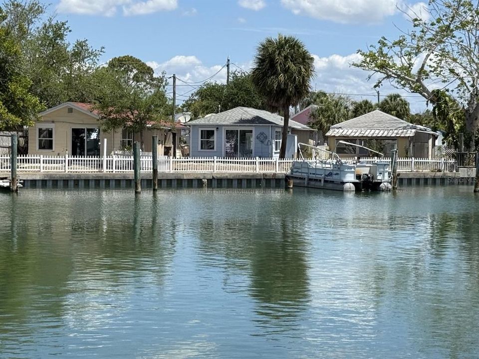 For Sale: $1,550,000 (0.29 acres)