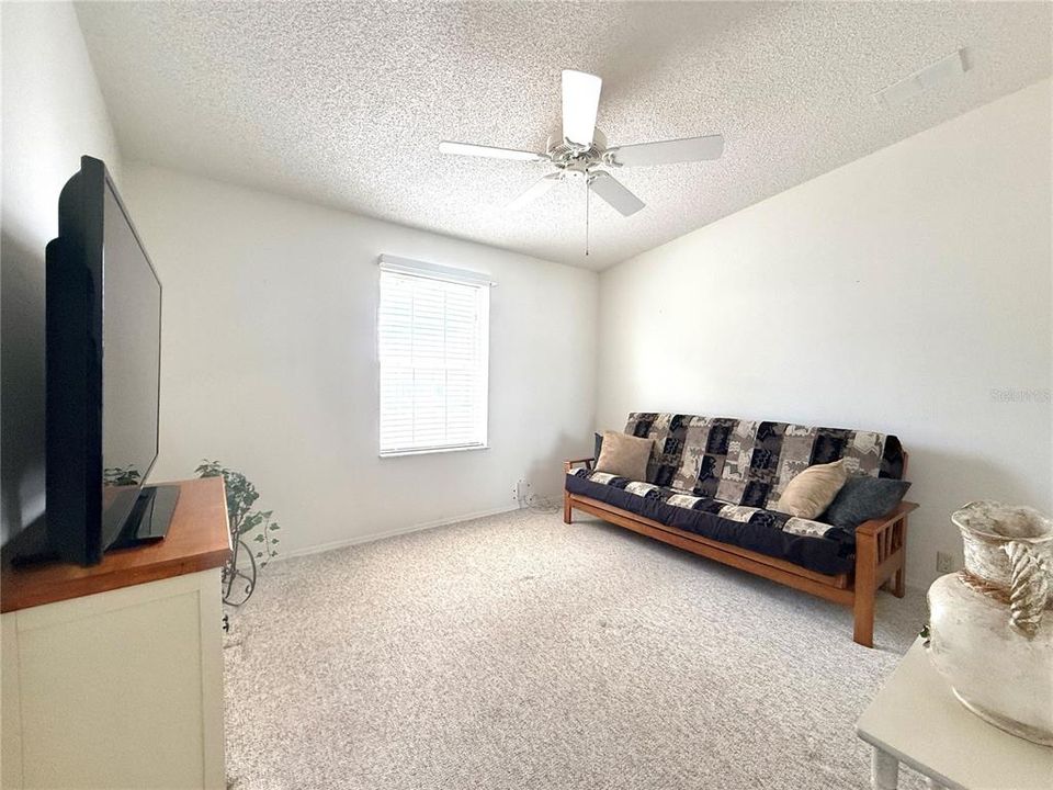 For Sale: $240,000 (3 beds, 2 baths, 1590 Square Feet)
