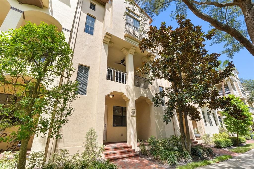 For Rent: $4,500 (3 beds, 2 baths, 1884 Square Feet)