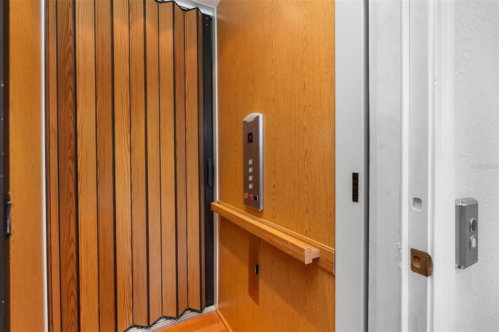 For Rent: $4,500 (3 beds, 2 baths, 1884 Square Feet)