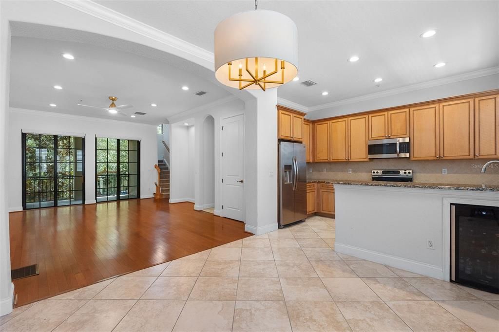For Rent: $4,500 (3 beds, 2 baths, 1884 Square Feet)