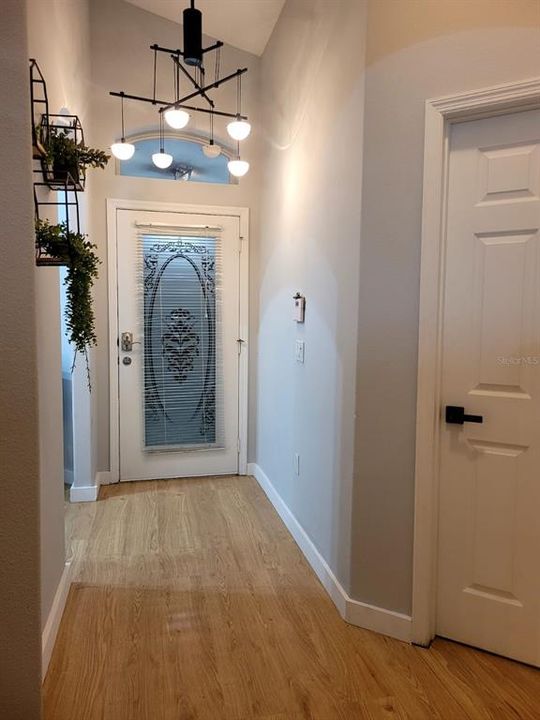 For Rent: $2,650 (3 beds, 2 baths, 1372 Square Feet)
