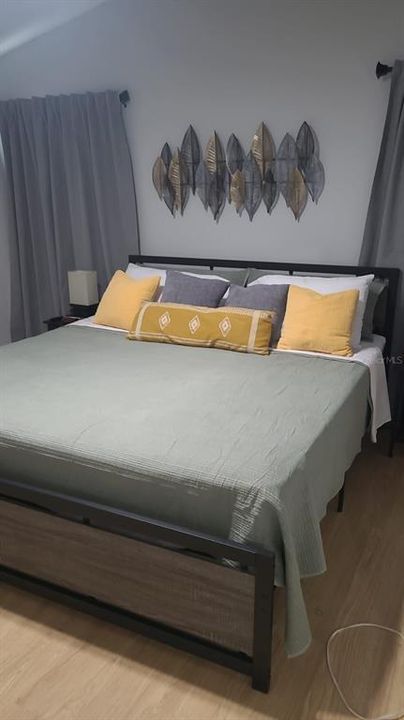 For Rent: $2,650 (3 beds, 2 baths, 1372 Square Feet)