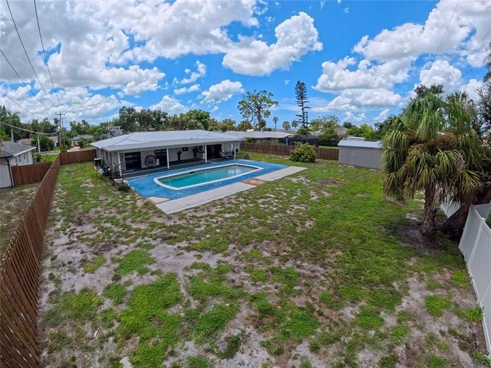 En Venta: $849,900 (4 camas, 3 baños, 2551 Pies cuadrados)
