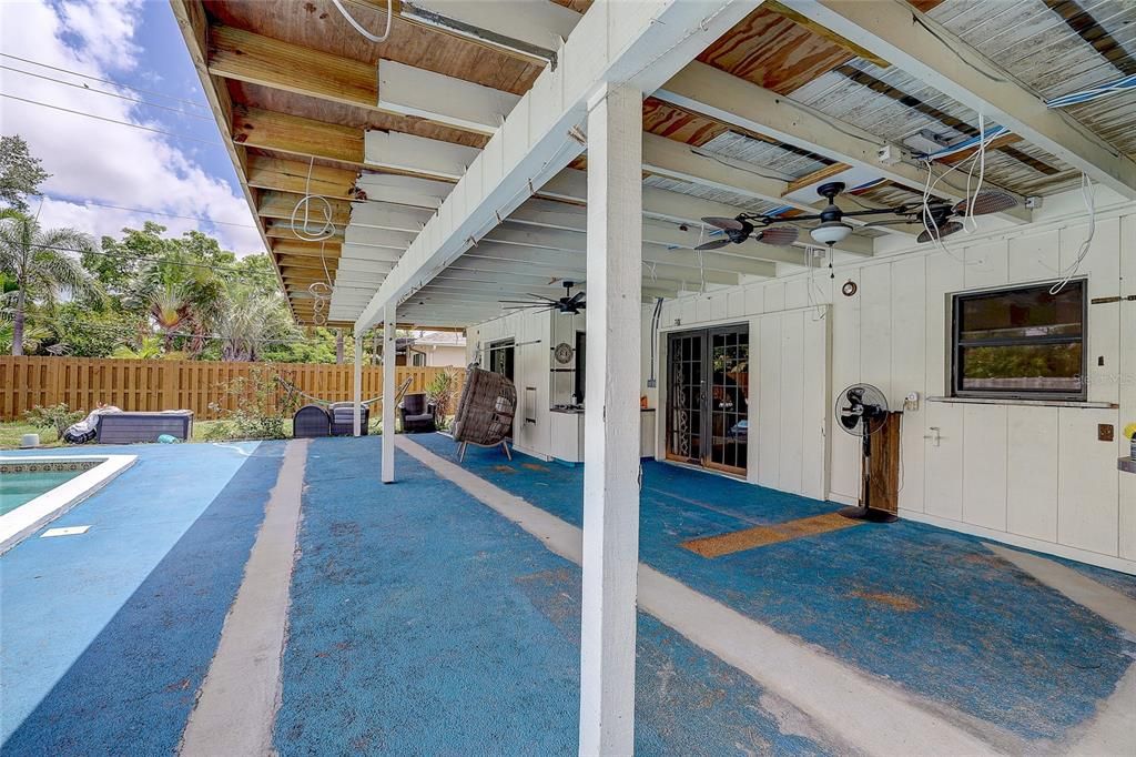 En Venta: $849,900 (4 camas, 3 baños, 2551 Pies cuadrados)