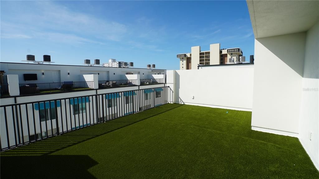 En Venta: $1,250,000 (5 camas, 4 baños, 2706 Pies cuadrados)