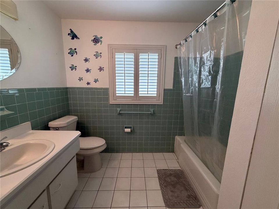 For Sale: $275,000 (3 beds, 2 baths, 1234 Square Feet)