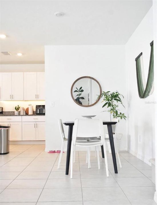 For Sale: $369,000 (5 beds, 2 baths, 2217 Square Feet)