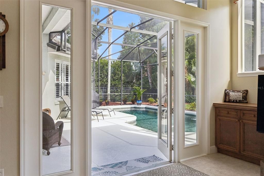 For Sale: $1,200,000 (4 beds, 3 baths, 3131 Square Feet)