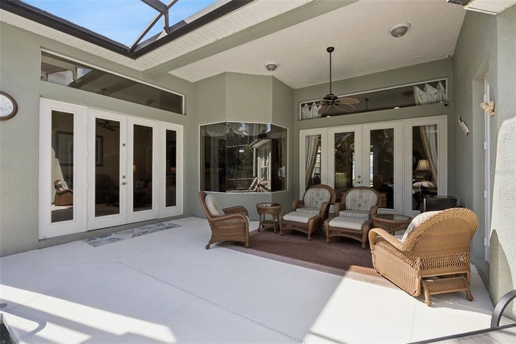 For Sale: $1,200,000 (4 beds, 3 baths, 3131 Square Feet)