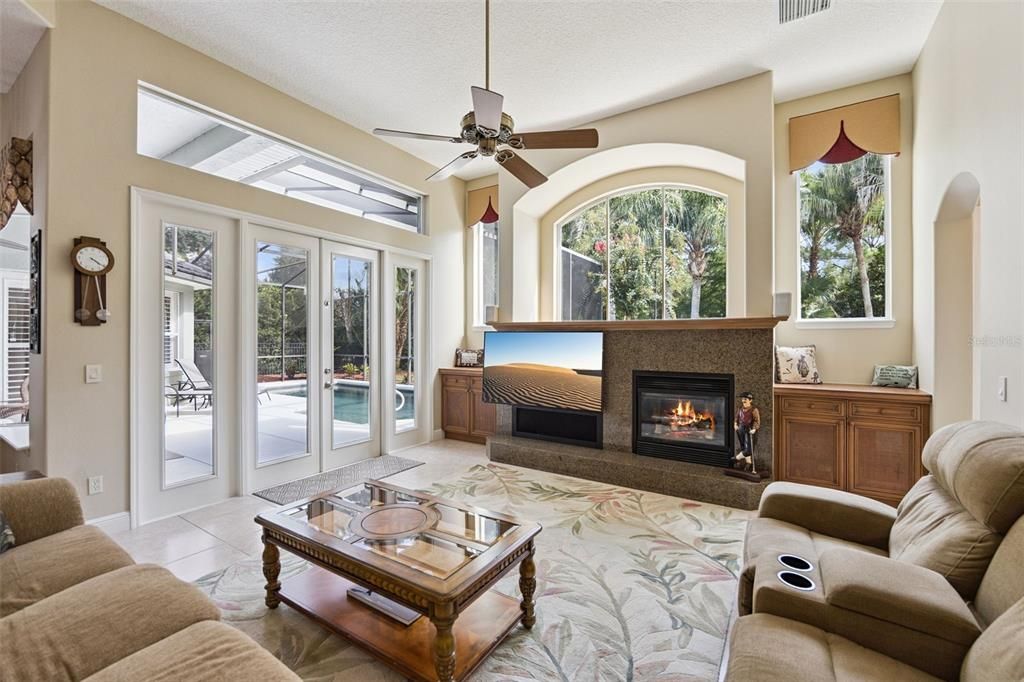 For Sale: $1,200,000 (4 beds, 3 baths, 3131 Square Feet)