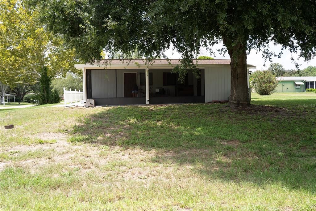 For Sale: $148,900 (2 beds, 1 baths, 960 Square Feet)