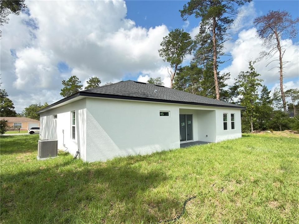 For Sale: $339,900 (4 beds, 3 baths, 2100 Square Feet)