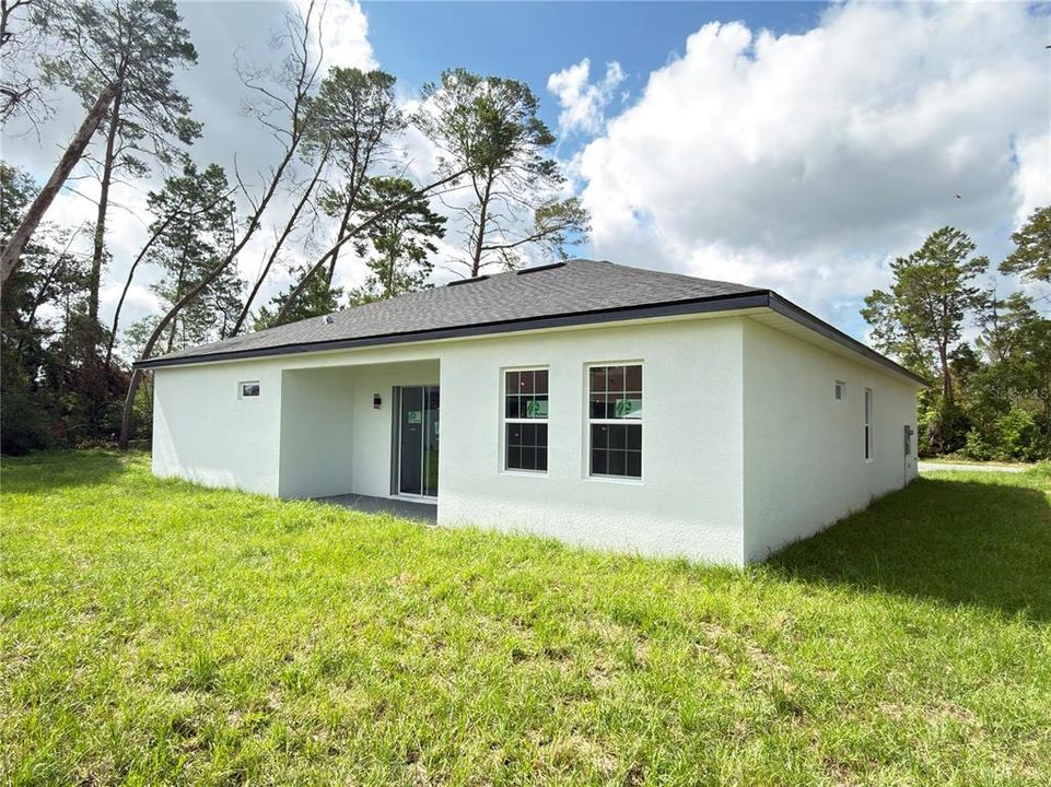 For Sale: $339,900 (4 beds, 3 baths, 2100 Square Feet)